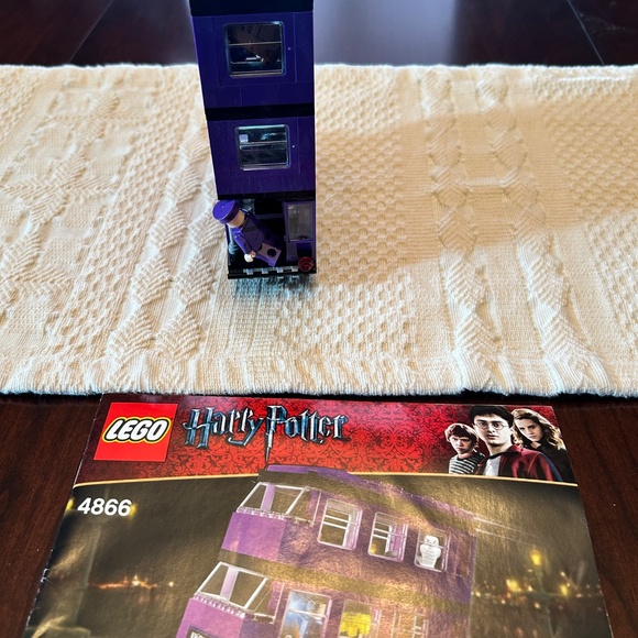Lego Harry Potter Bus - Picture 4 of 6